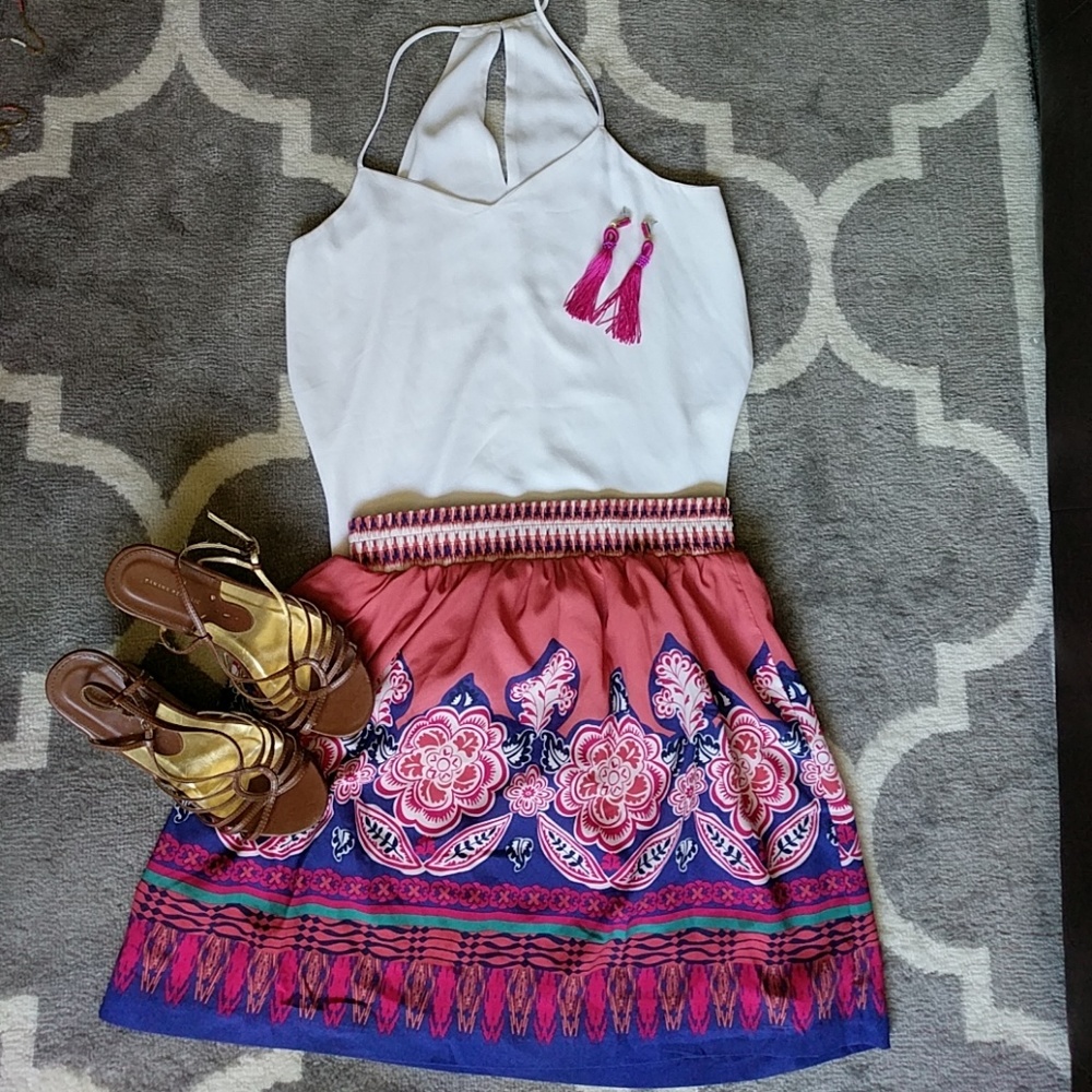 Forever 21 Floral Flowy Short Skirt